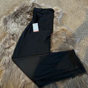 A:Glow Active Maternity Pants size Large with mesh detail